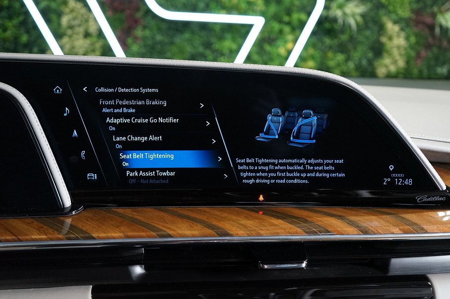 Cadillac Escalade ESV Sport Platinum