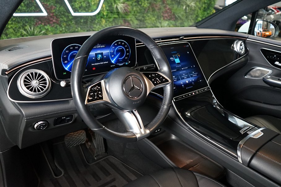 Mercedes-Benz EQE 350