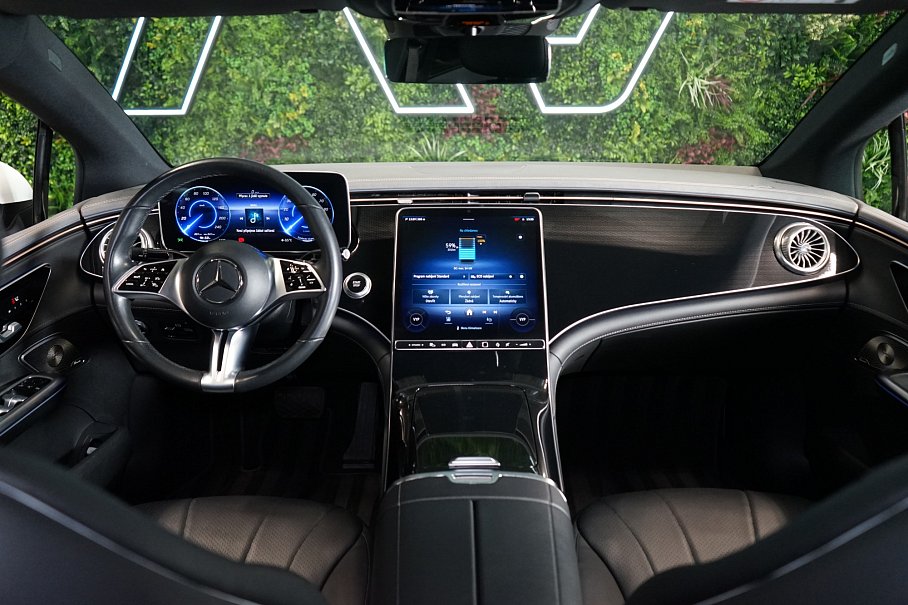 Mercedes-Benz EQE 350