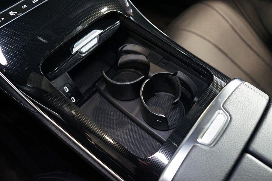 Mercedes-Benz EQE 350