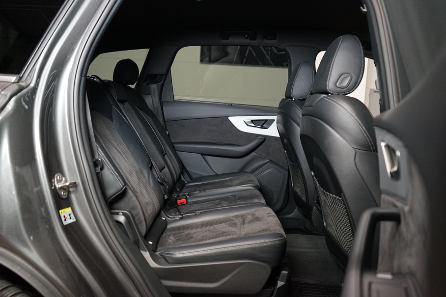 Audi Q7 45 TDI quattro