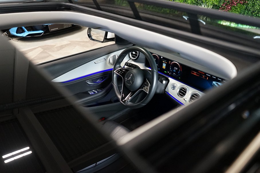 Mercedes-Benz Třída E 300 de 4Matic