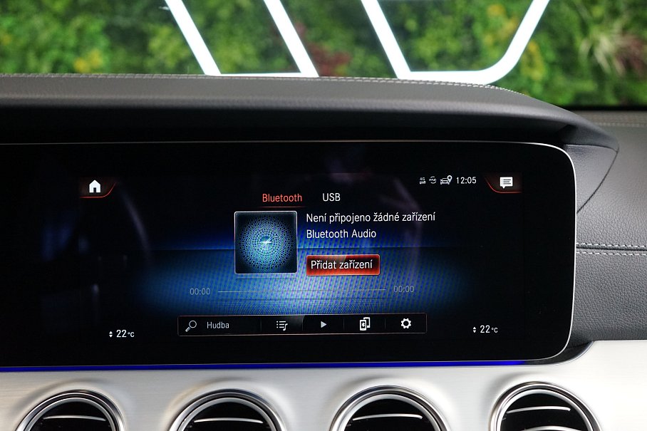 Mercedes-Benz Třída E 300 de 4Matic