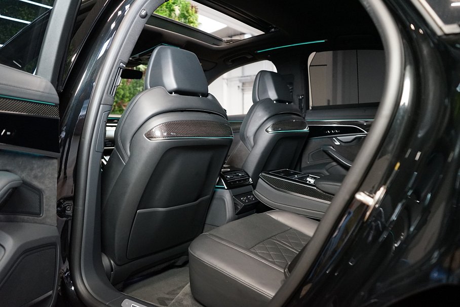 Audi S8 4.0 TFSI quattro