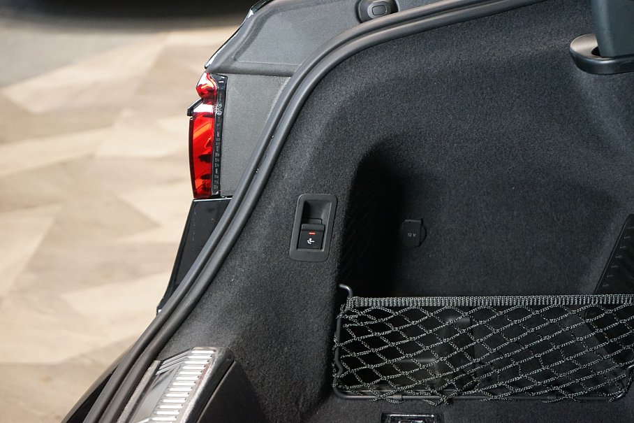 Audi S8 4.0 TFSI quattro