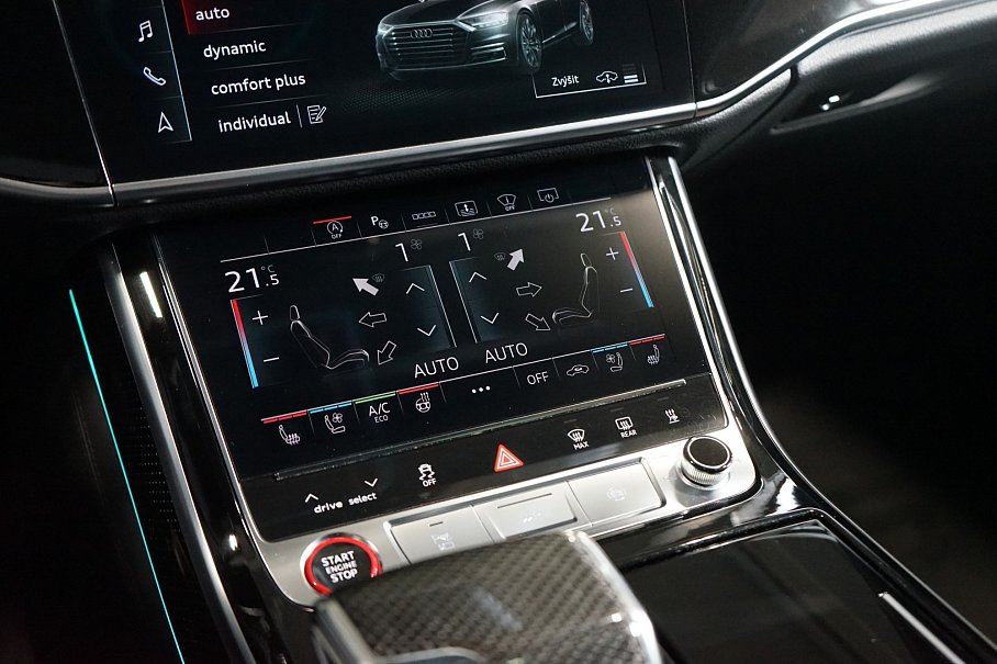 Audi S8 4.0 TFSI quattro