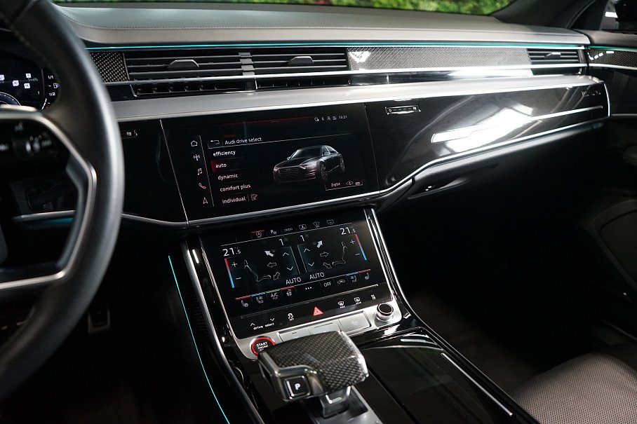 Audi S8 4.0 TFSI quattro