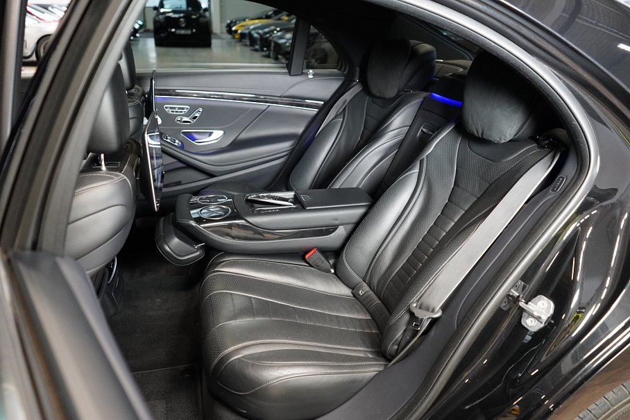 Mercedes-Benz Třída S 400d 4Matic