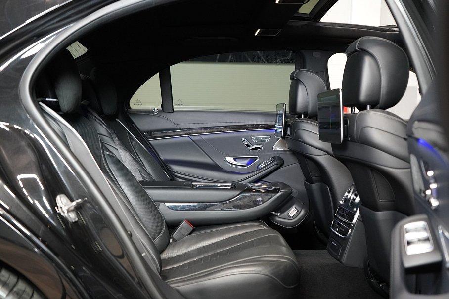 Mercedes-Benz Třída S 400d 4Matic