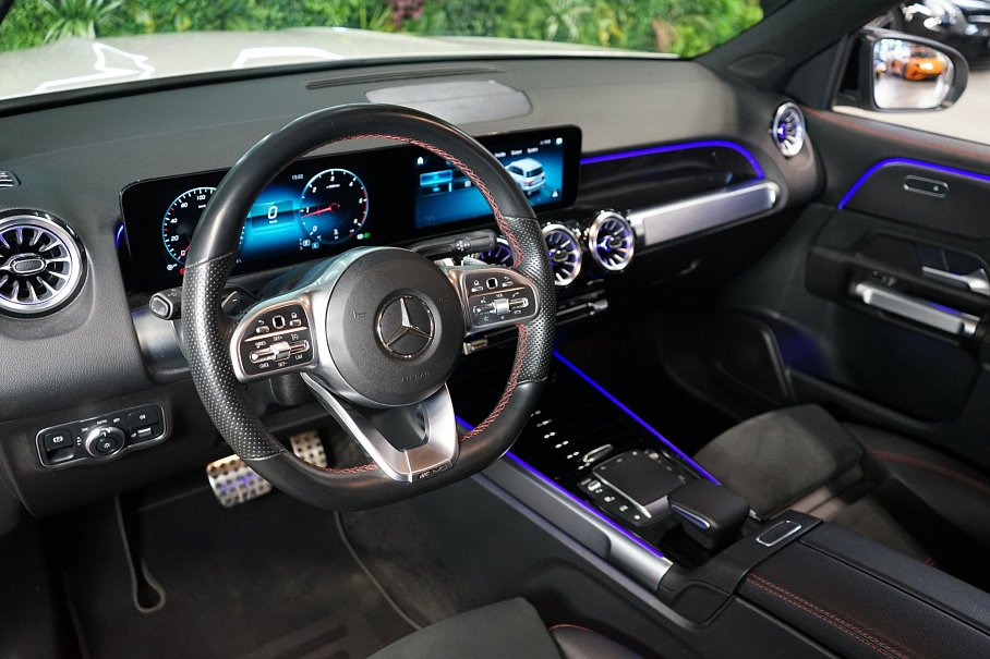 Mercedes-Benz GLB 200d