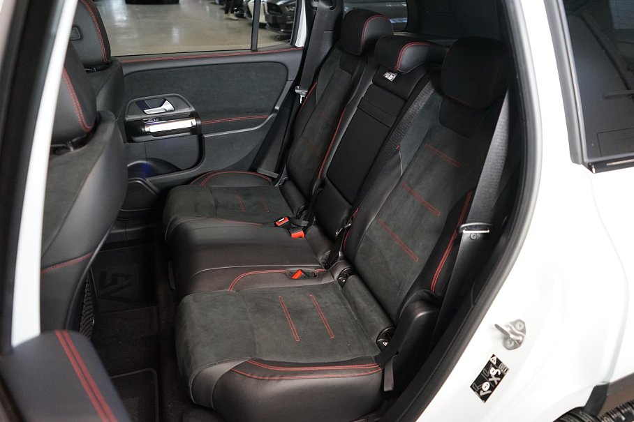 Mercedes-Benz GLB 200d