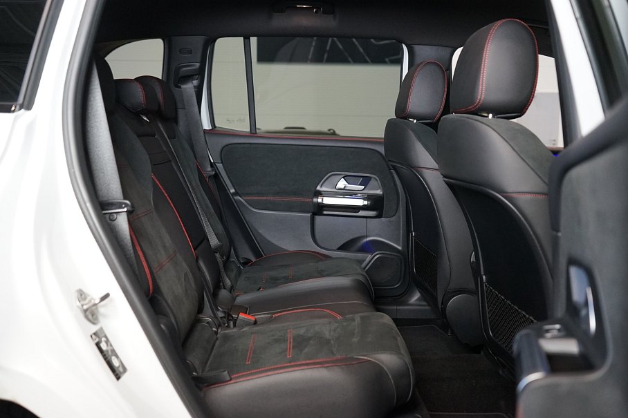 Mercedes-Benz GLB 200d