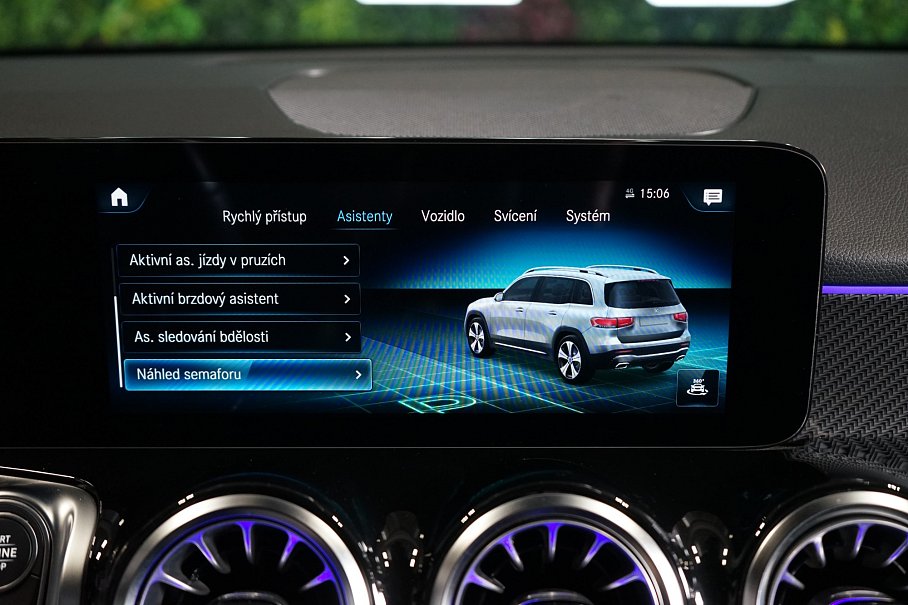 Mercedes-Benz GLB 200d