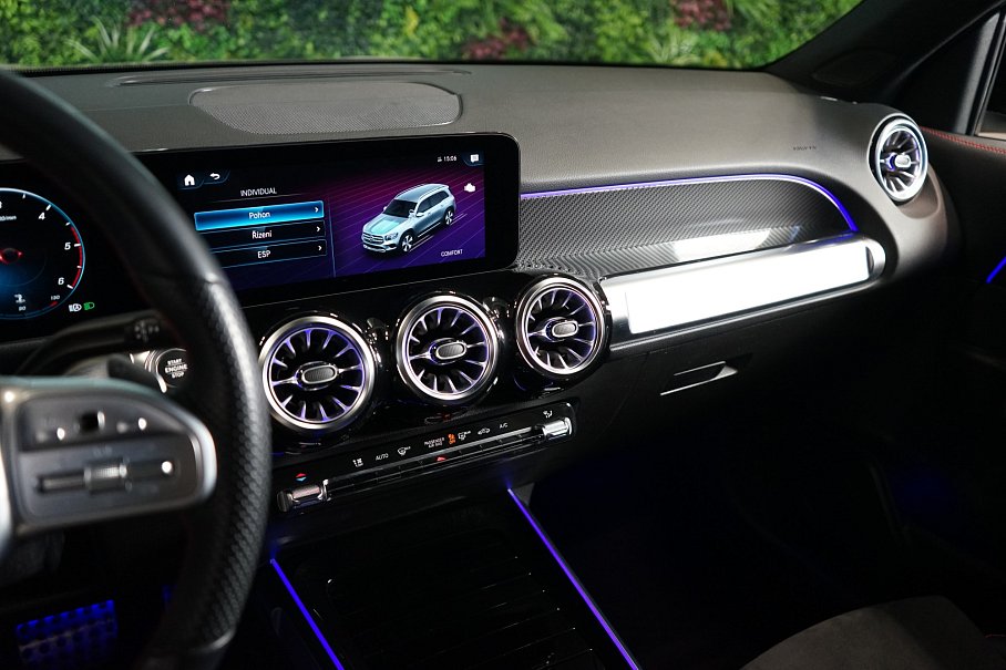 Mercedes-Benz GLB 200d