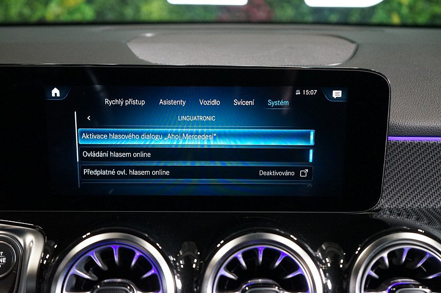 Mercedes-Benz GLB 200d