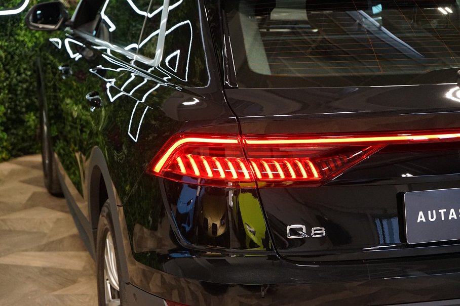 Audi Q8 55 TFSI quattro