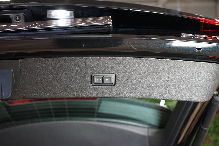 Audi Q8 55 TFSI quattro