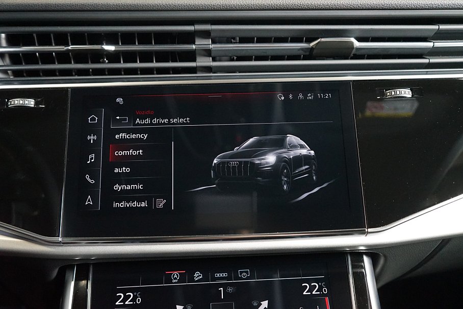 Audi Q8 55 TFSI quattro