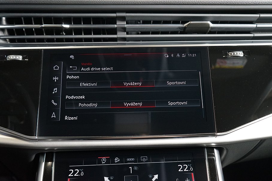 Audi Q8 55 TFSI quattro