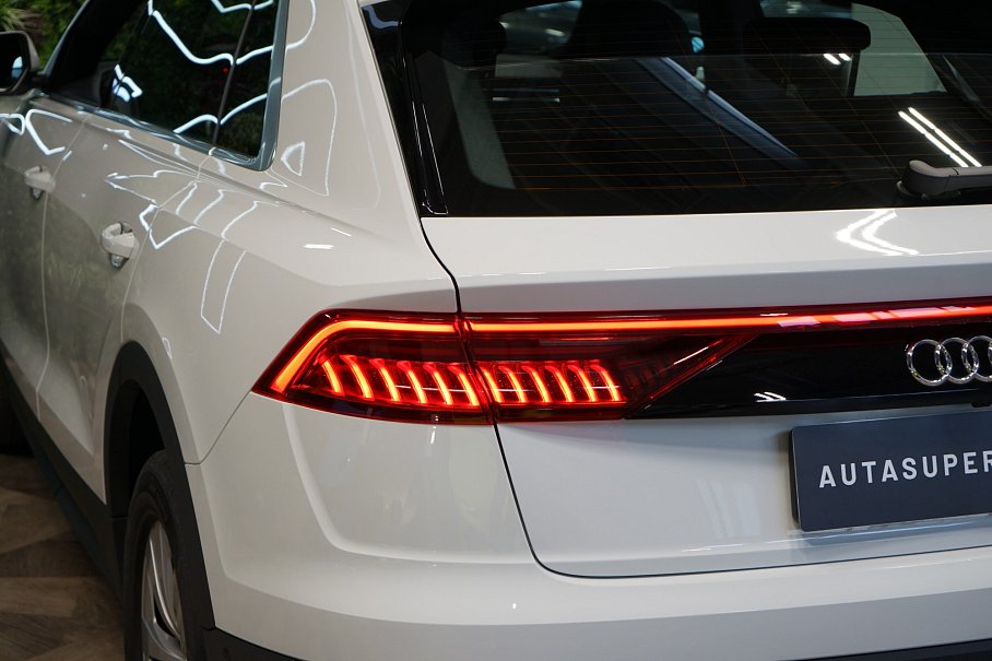 Audi Q8 55 TFSI quattro