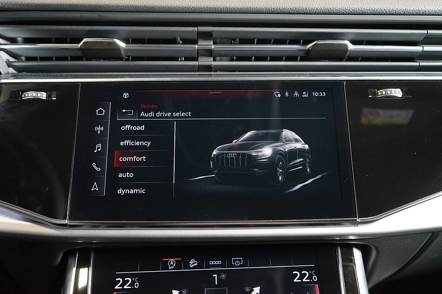 Audi Q8 55 TFSI quattro