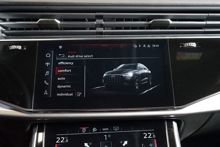 Audi Q8 55 TFSI quattro