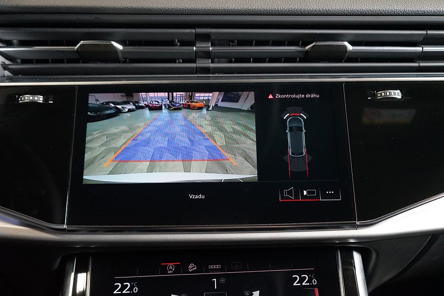 Audi Q8 55 TFSI quattro