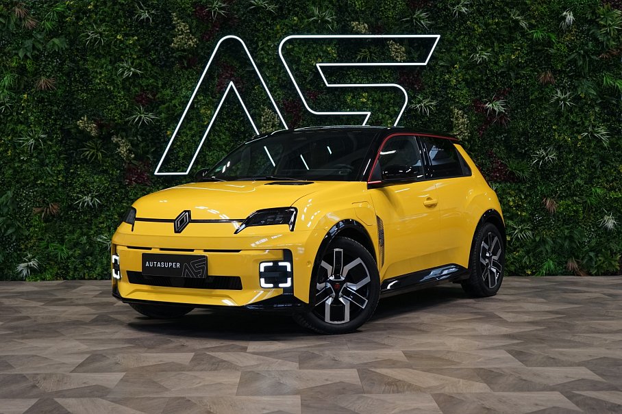 Renault R5 E-TECH iconic cinq comfort range