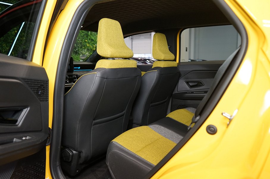Renault R5 E-TECH iconic cinq comfort range