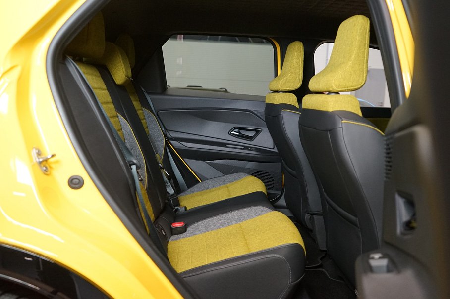 Renault R5 E-TECH iconic cinq comfort range