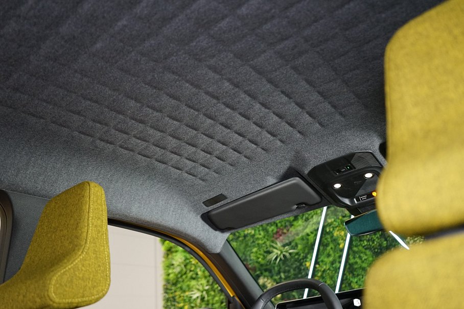 Renault R5 E-TECH iconic cinq comfort range