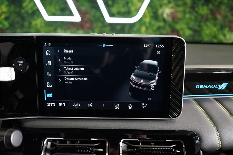 Renault R5 E-TECH iconic cinq comfort range
