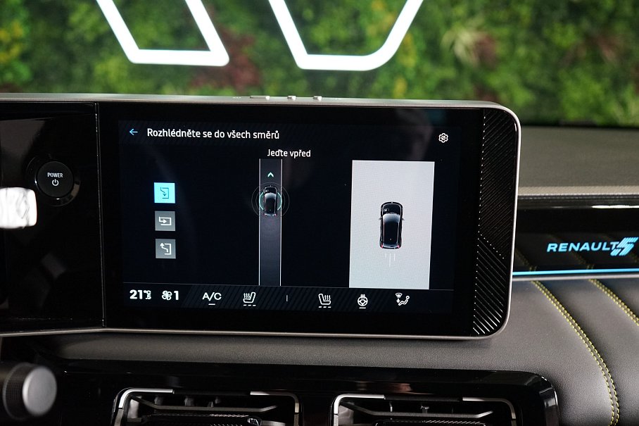 Renault R5 E-TECH iconic cinq comfort range