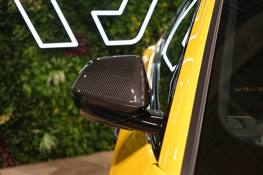 Lamborghini Urus Performante