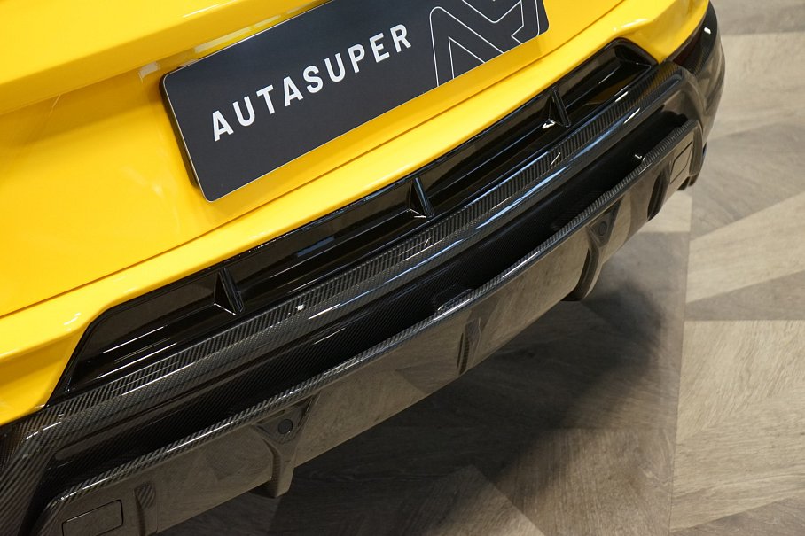 Lamborghini Urus Performante