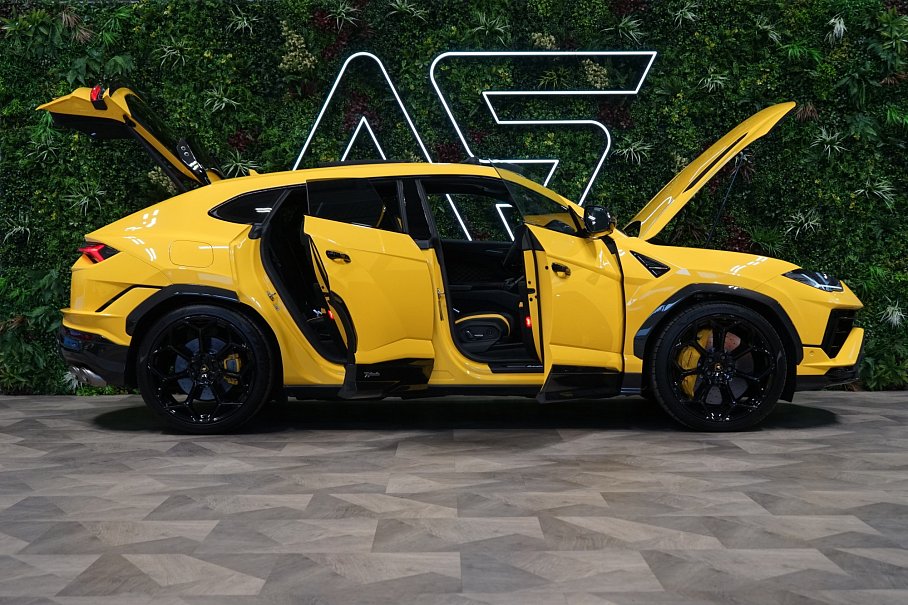 Lamborghini Urus Performante