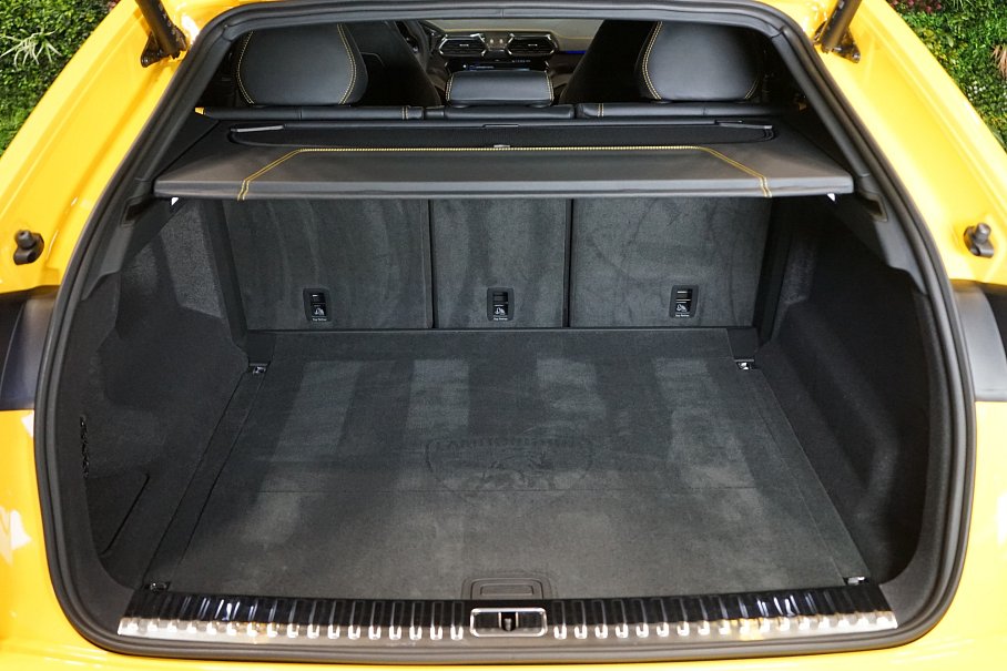 Lamborghini Urus Performante