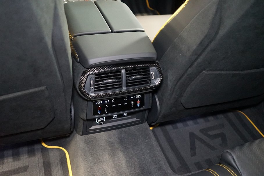 Lamborghini Urus Performante