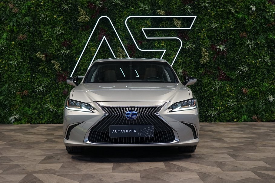 Lexus ES 300h Luxury
