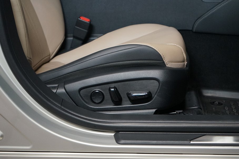 Lexus ES 300h Luxury