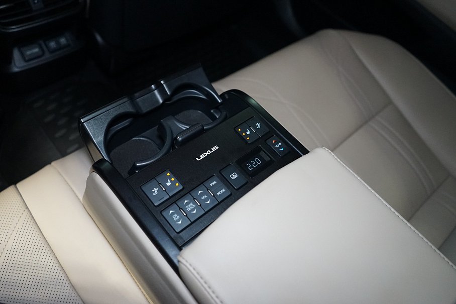 Lexus ES 300h Luxury