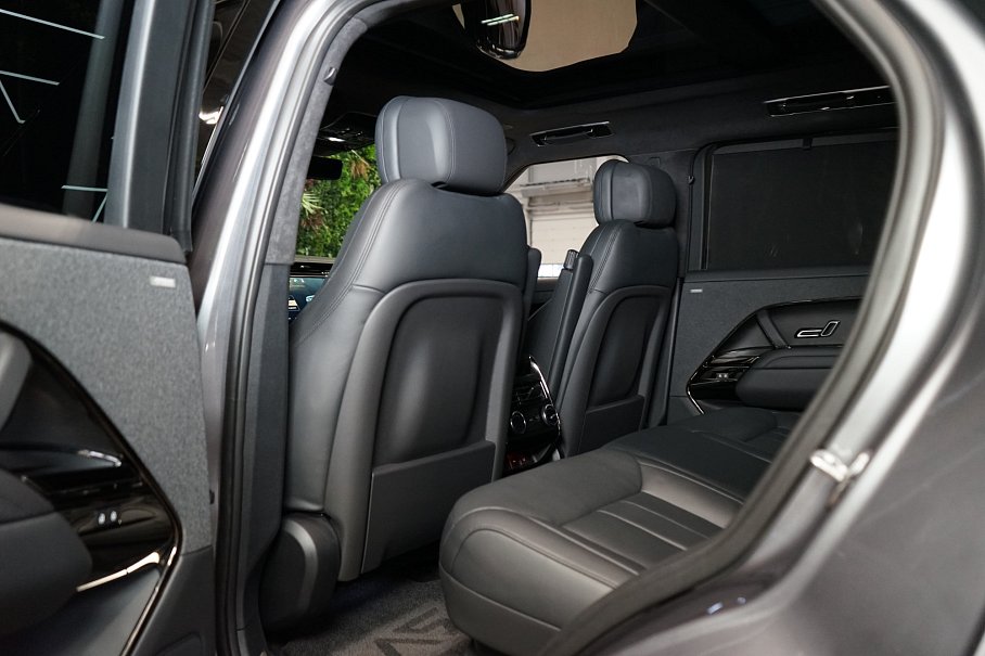 Land Rover Range Rover Sport D350 Autobiography