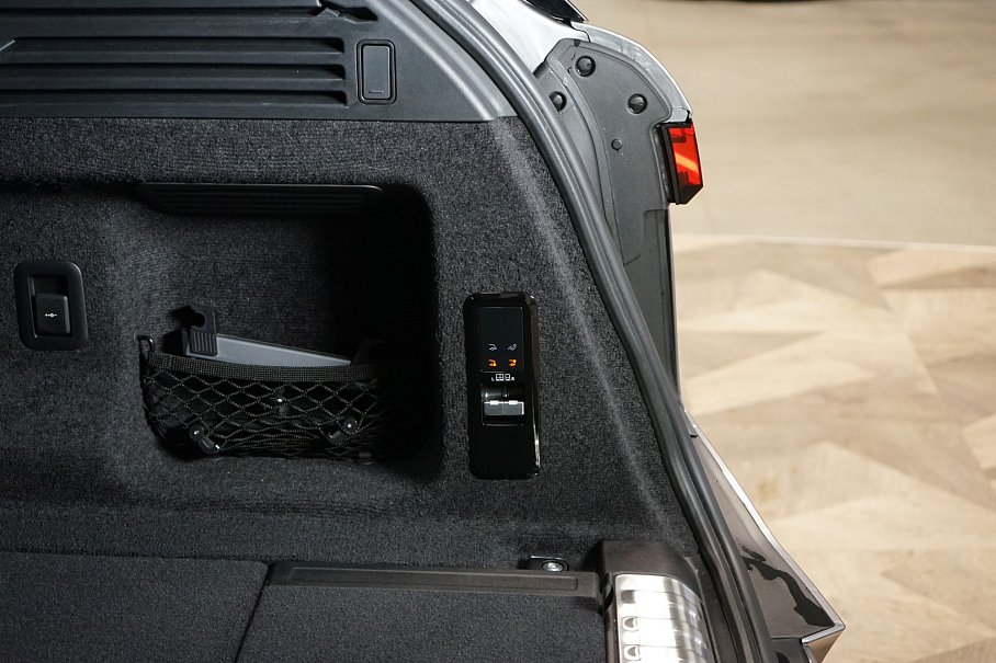 Land Rover Range Rover Sport D350 Autobiography