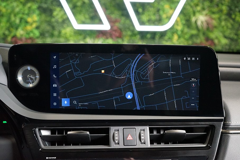 Lexus ES 300h Luxury