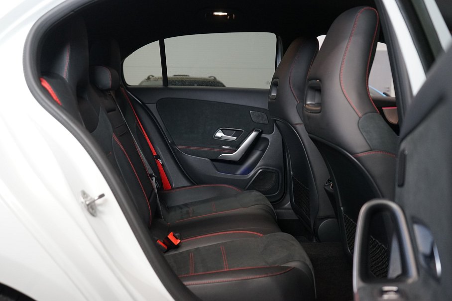 Mercedes-Benz Třída A 35 AMG 4Matic