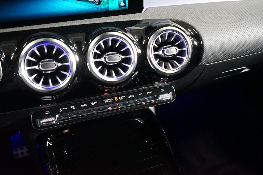 Mercedes-Benz Třída A 35 AMG 4Matic