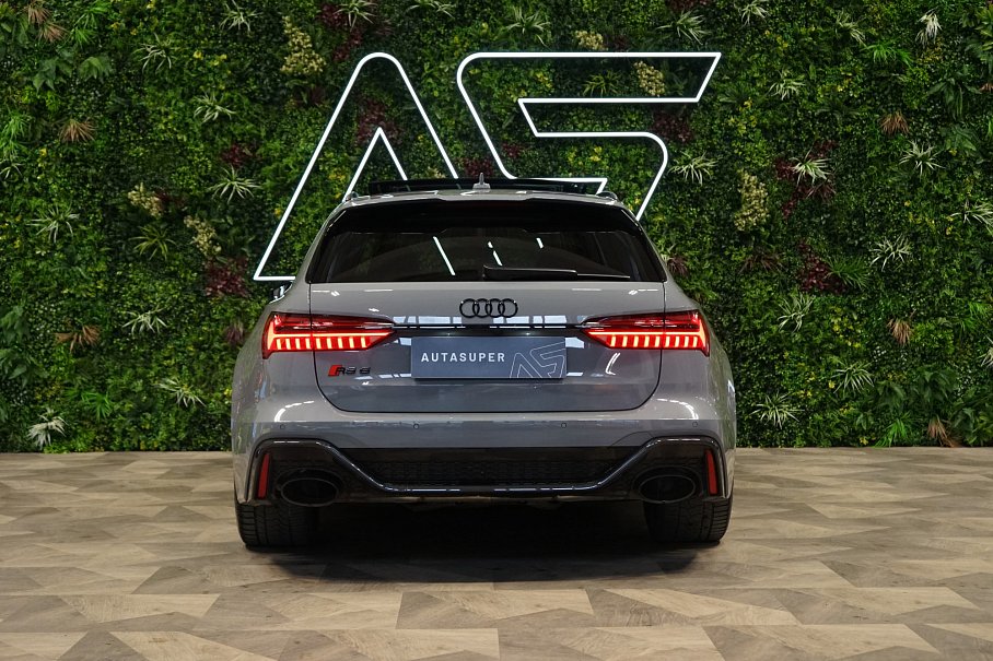 Audi RS 6 Avant TFSI quattro