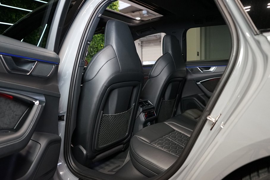 Audi RS 6 Avant TFSI quattro