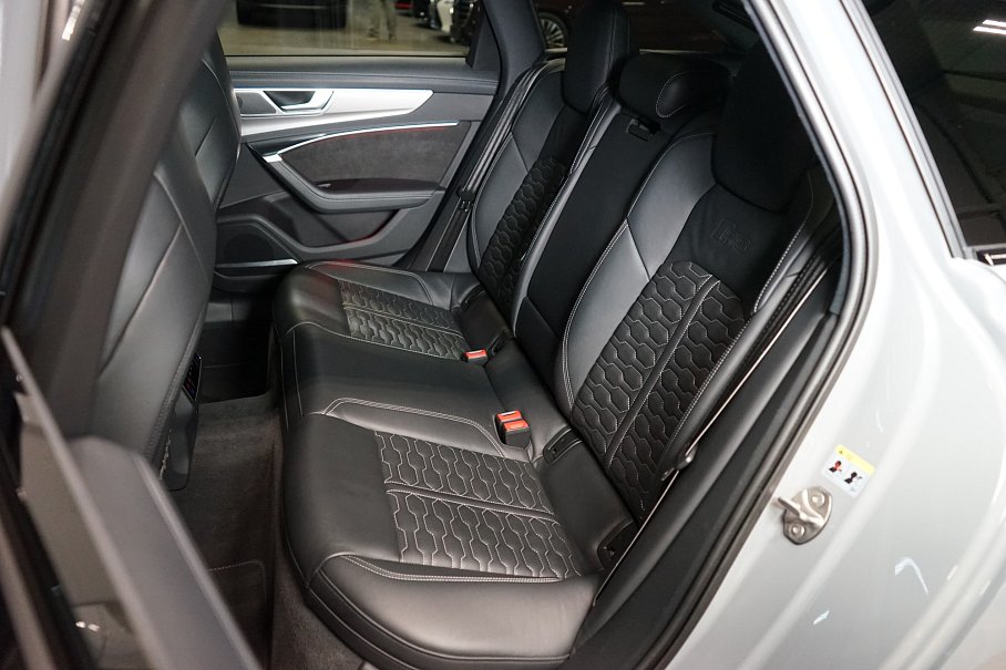 Audi RS 6 Avant TFSI quattro