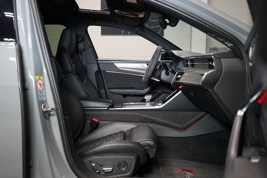 Audi RS 6 Avant TFSI quattro